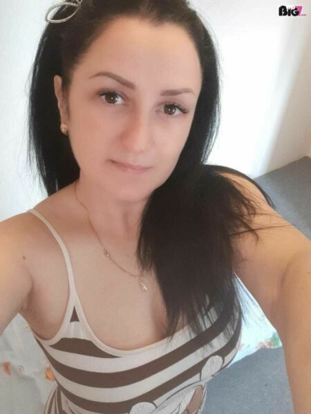 MonicaX