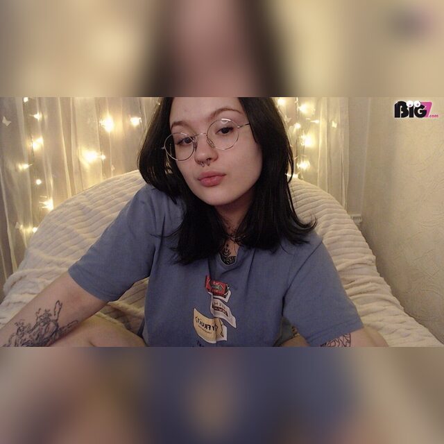 AliciaLewis