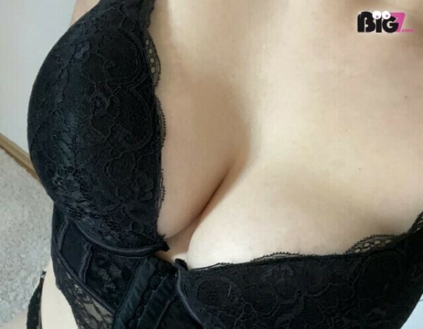 Curvy-Bitch