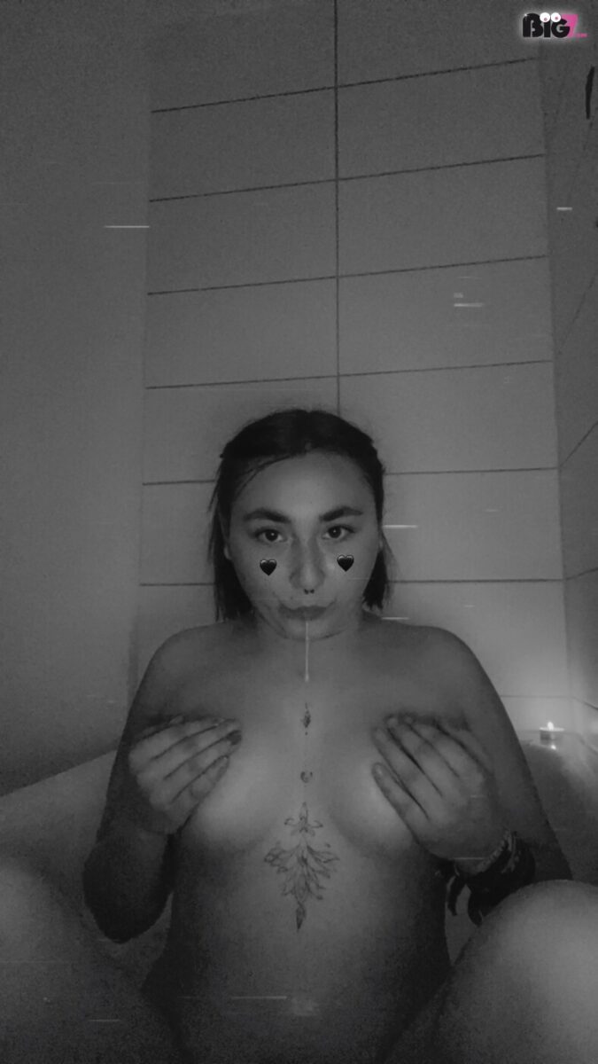 KlaraBang02