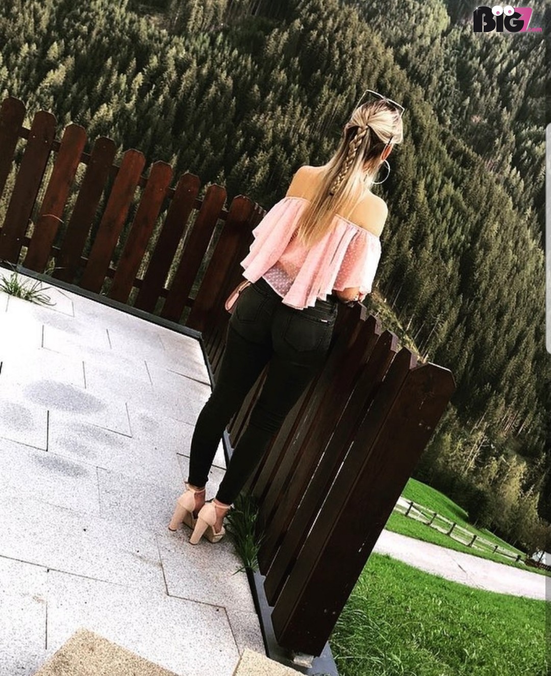 Amateur Alicaa00