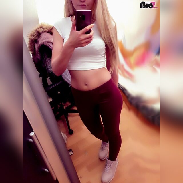 LenaYoung