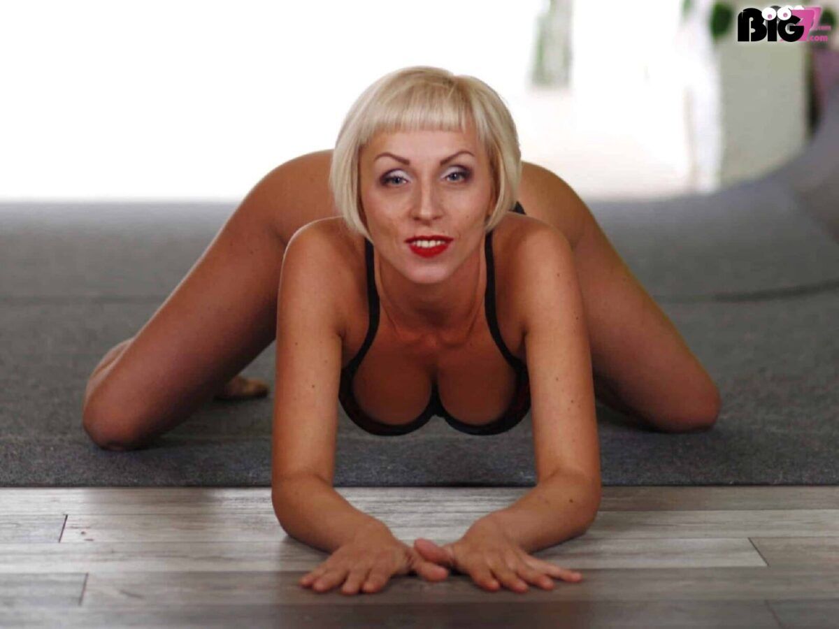 NinaWhite