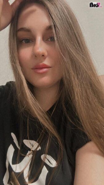 PrettyGirl1