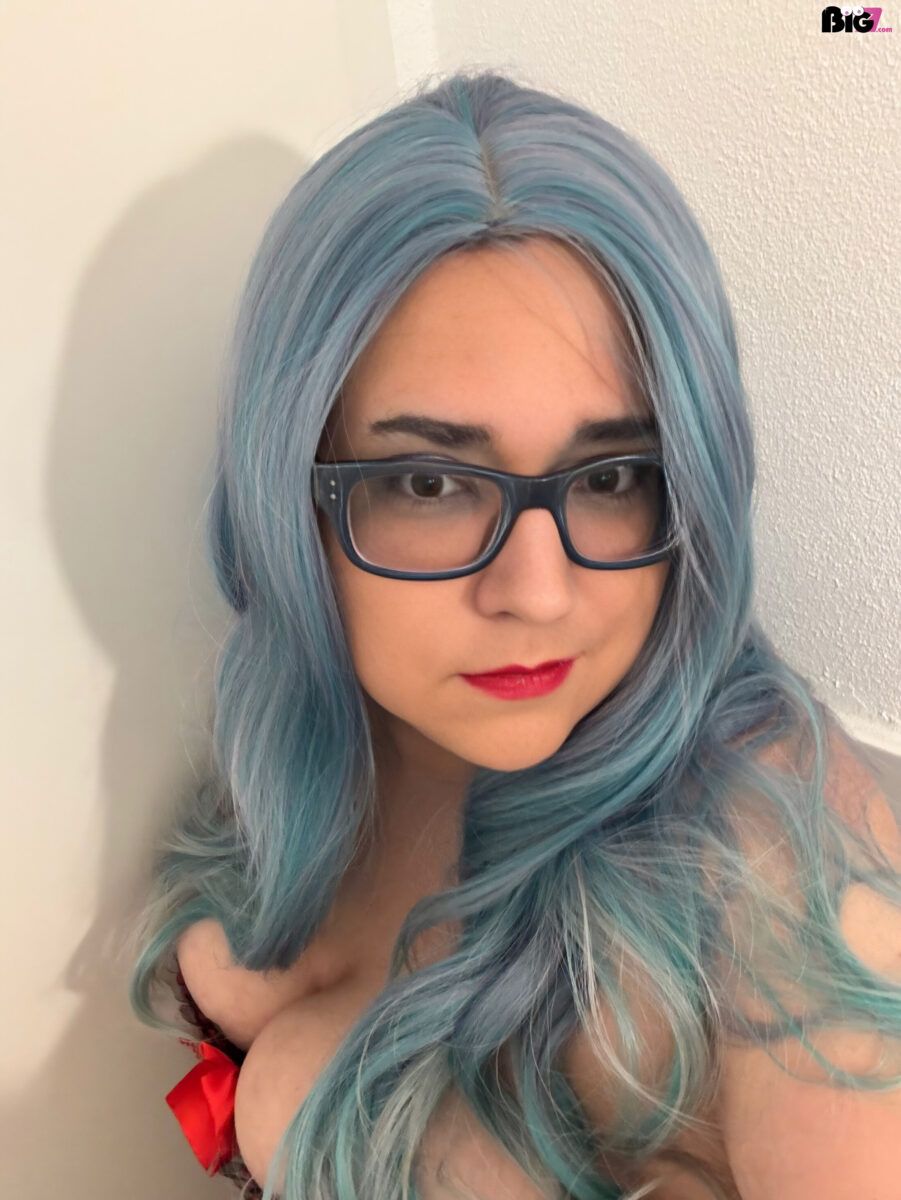 CurvyMadame